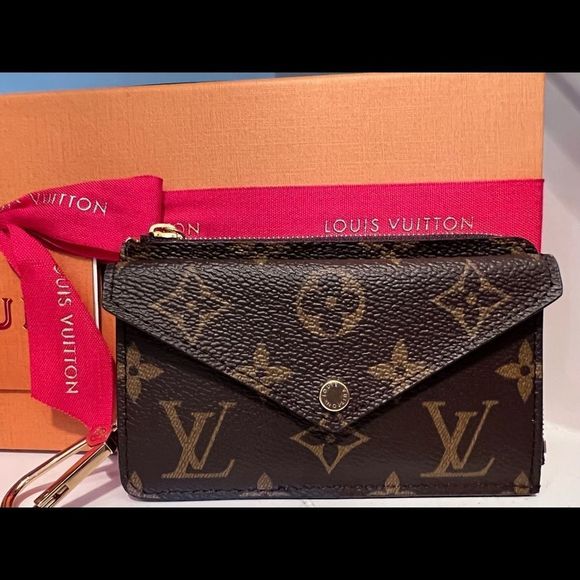 Like brand new Louis Vuitton Recto Verso - Picture 5 of 9